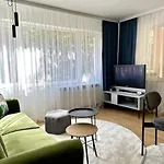 Апартаменты Artistic Sanctuary *