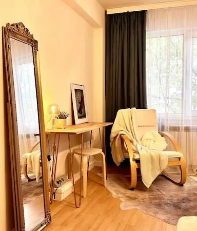 Apartment Artistic Sanctuary Stara Sagora